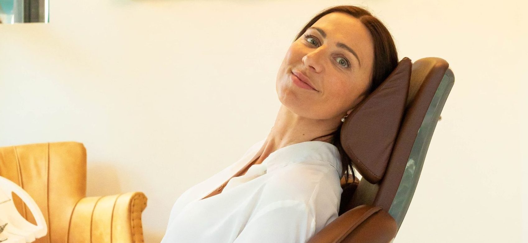 Bei edel & weiss Zahnärzte in Nürnberg steht der Patient im Mittelpunkt – persönliche Betreuung und moderne Zahnmedizin